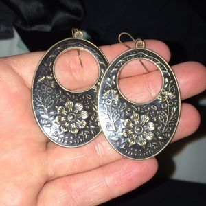 Blackish brown and gold vintage earrings